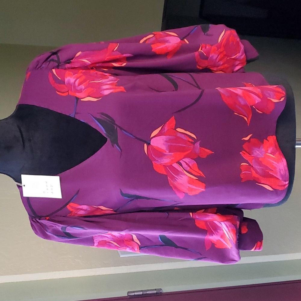 NWT Floral blouse- A New Day